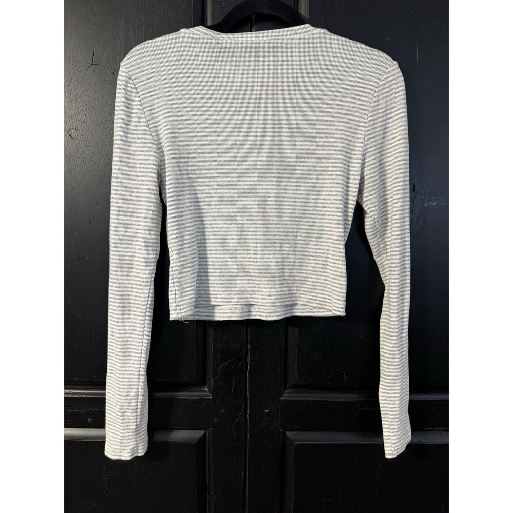 Aero Gray White Striped Embroidered Round Neck Long Sleeve Cropped Tee L - Picture 4 of 5
